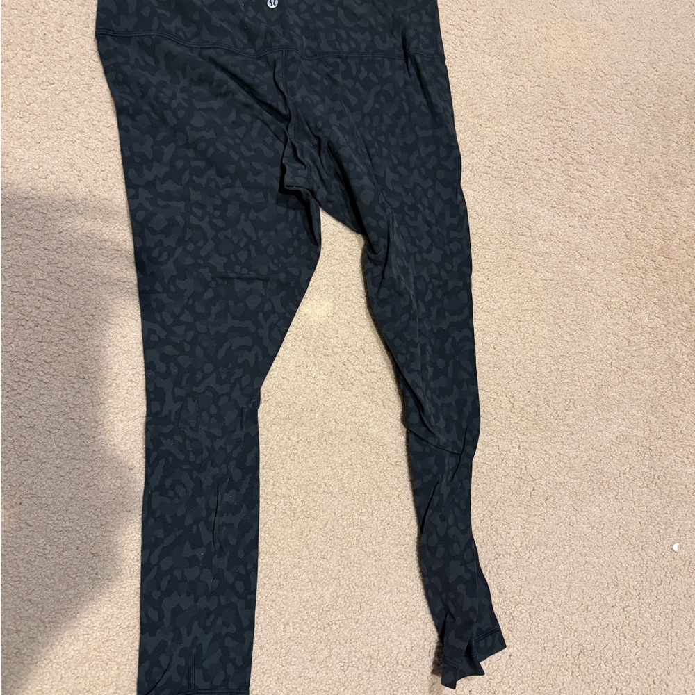 lululemon Wunder Under Black and Green Patterned Leggings